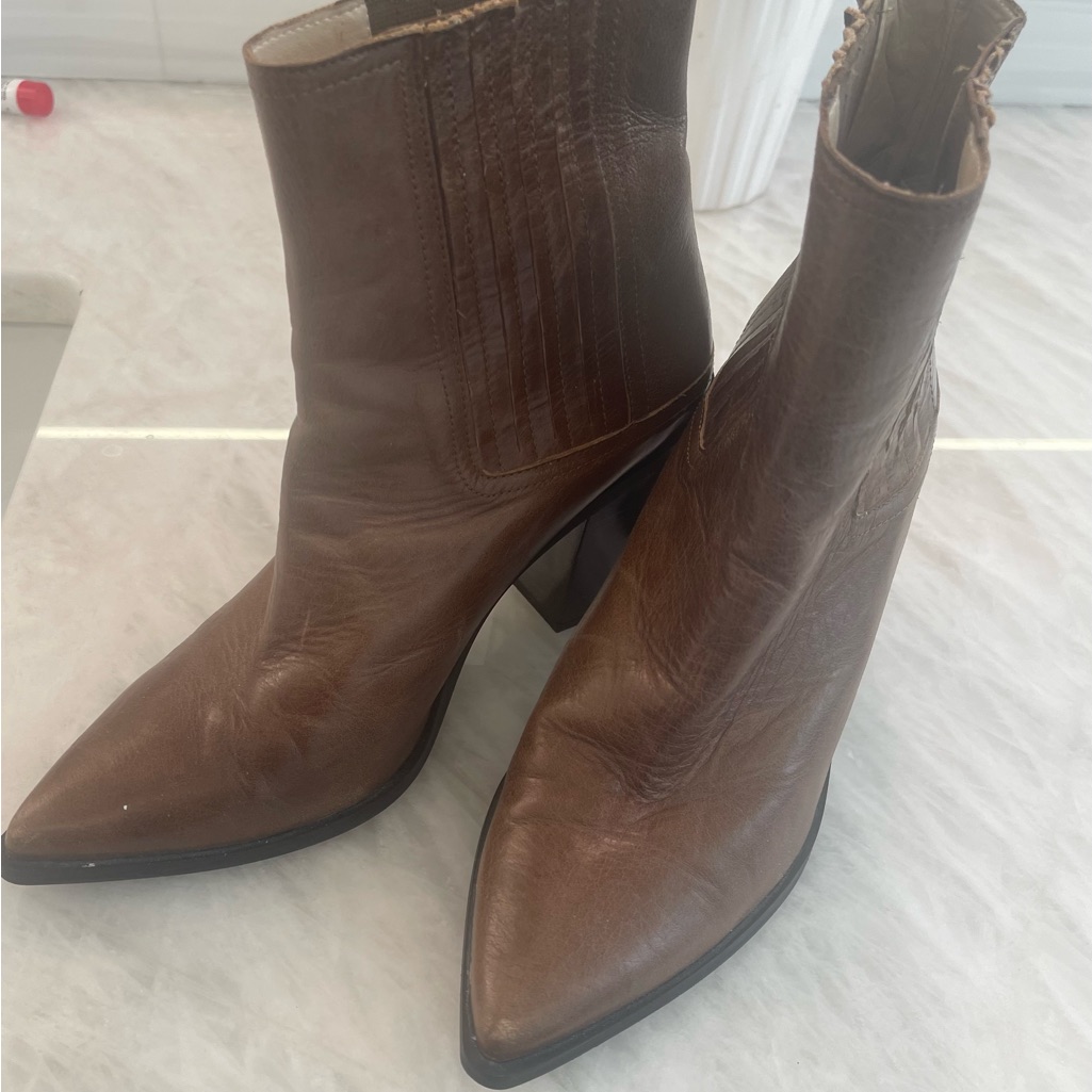 Zara Brown Leather Pointed Toe Ankle Boots